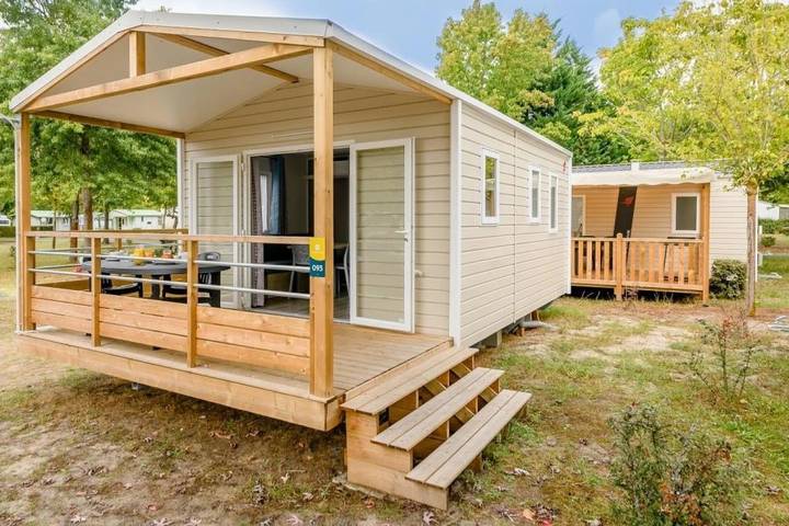Mobil home pour 4 personnes, avec bassin pour enfant et jacuzzi à Parentis-en-Born - 3