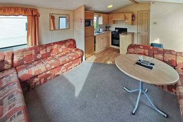 Glamping for 4 People in Clarach Bay, Ceredigion, Photo 4