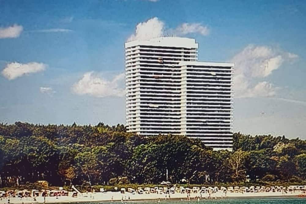 Ganze Wohnung, Gemütliches, neu renoviertes Luxus-Apartment, 5 Gehminuten vom Strand entfernt in Timmendorfer Strand, Ostholstein