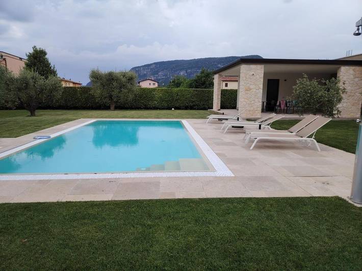Bed and Breakfast für 3 Personen, mit Ausblick und Pool sowie Garten - 1