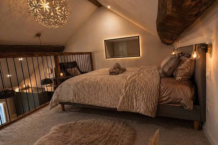 Gîte pour 2 personnes, avec sauna et jacuzzi, animaux acceptés à Briord - 3