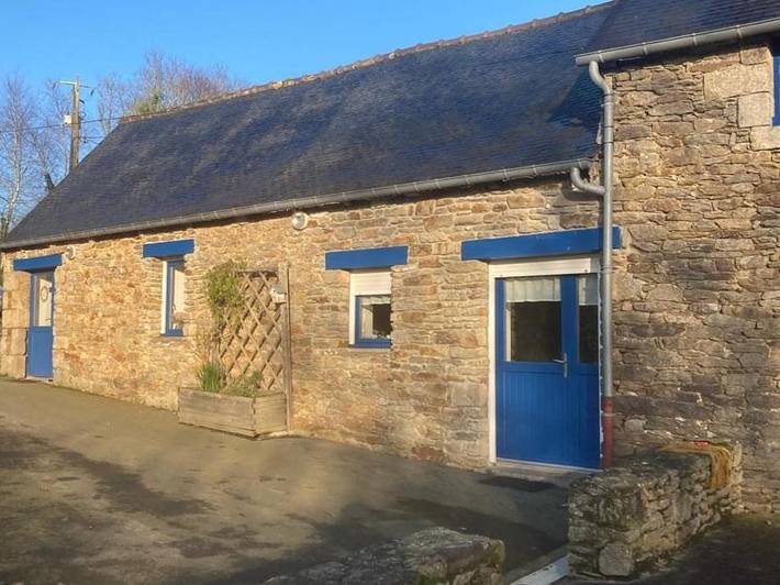 Location de vacances pour 6 personnes, avec jardin à Plouguenast - 2