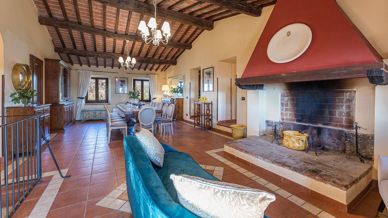 Villa für 16 Personen mit Terrasse in Rapolano Terme, Chianti