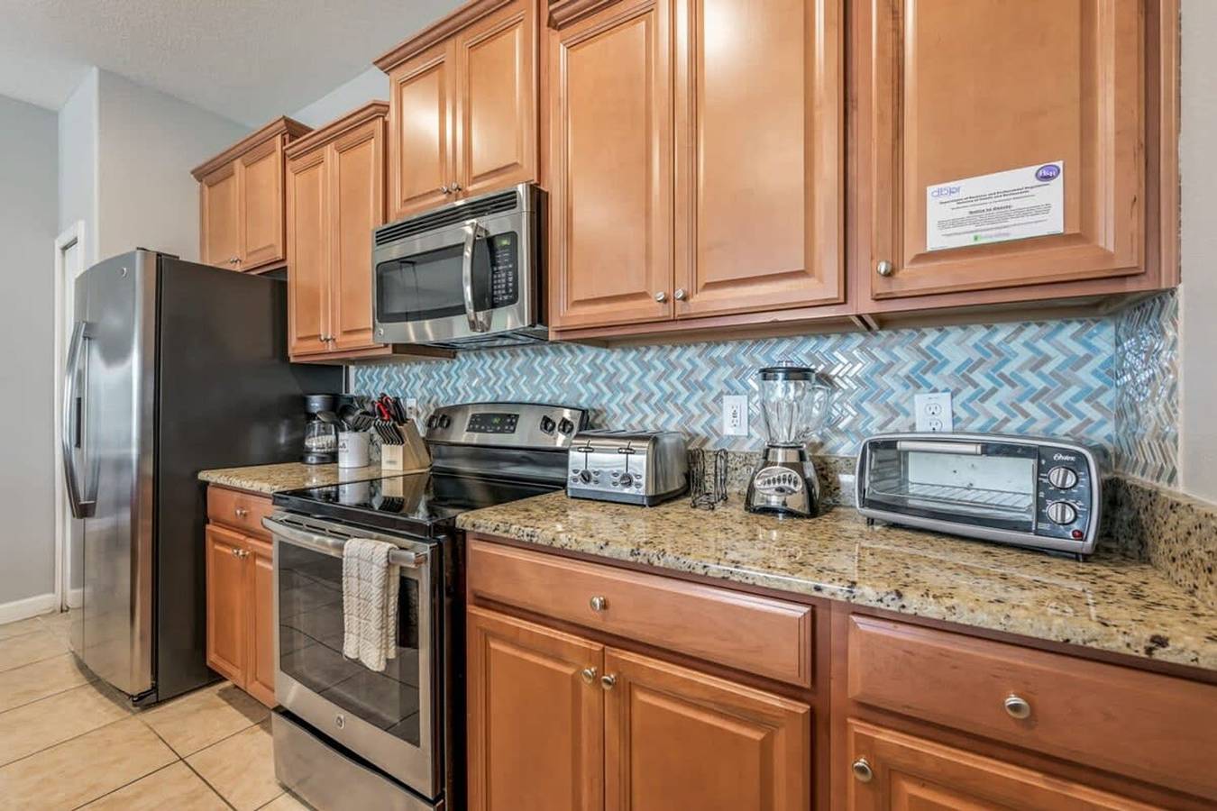 Cozy Home Near Disney Parks - Prime Location in Condado de Osceola