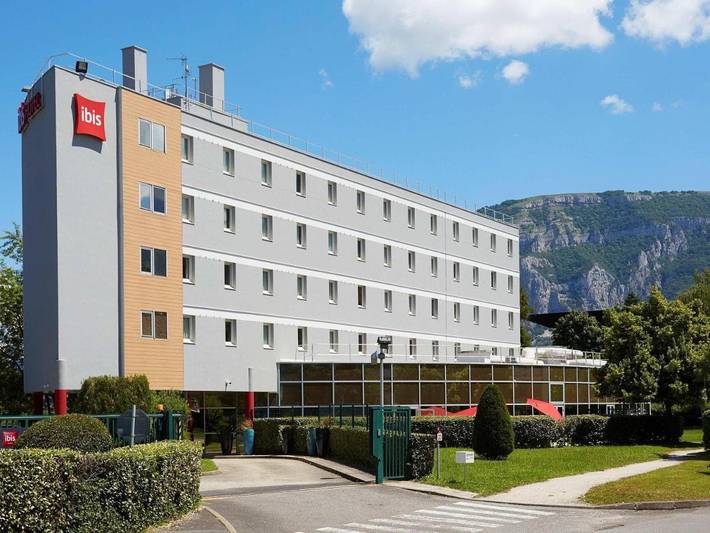 Hôtel pour 2 personnes, avec vue et terrasse, animaux acceptés à Archamps