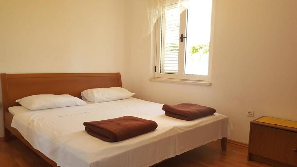 Hel leilighet, Studio Apartment with balcony in Primosten, Šibenik-Knin