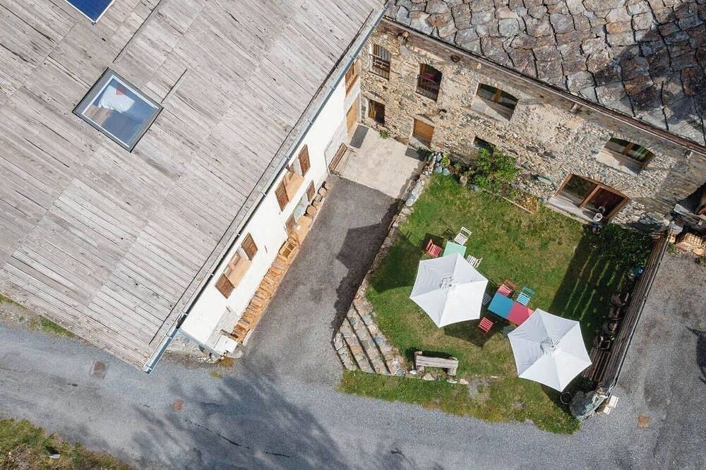 Casa-Solo Tu chambre 2 adultes, 1 enfant in Molines-en-Queyras, Queyras