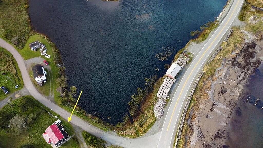 Fisherman's Rest House 30 meter distant to beach, sleeps 5 in Richmond County