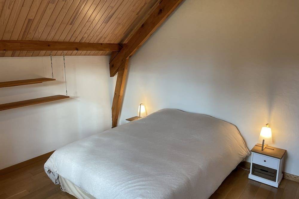 La Maison au Bord du lac du Bourget in Brison-Saint-Innocent, Chambéry und Umgebung