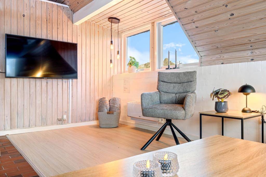 Klassisches Ferienhaus in Houvig, 250 m zum Strand, 1 Hund in Ringkøbing, Holmsland Klit