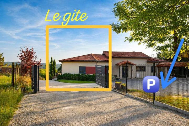 Location de vacances pour 4 personnes, avec vue et terrasse à Saint-Médard-d'Excideuil - 4