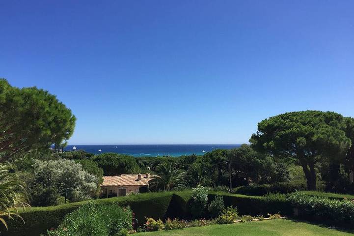 Villa pour 12 personnes, avec jardin et balcon