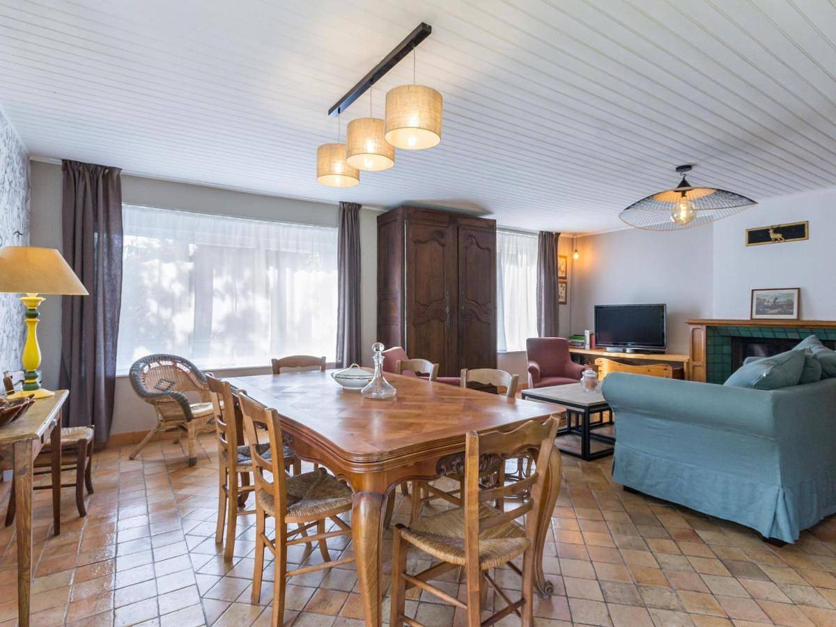Holiday Home (10 Adults) in Lac de Vioreau, Joué-sur-Erdre