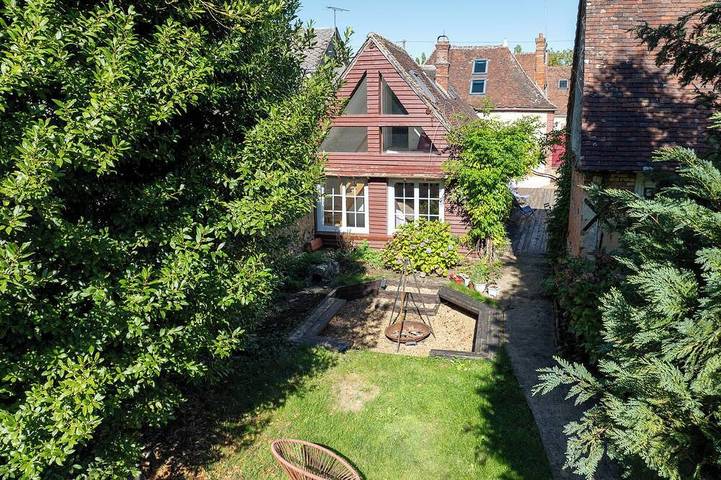 Location de vacances pour 6 personnes, avec terrasse et jardin dans Vérigny