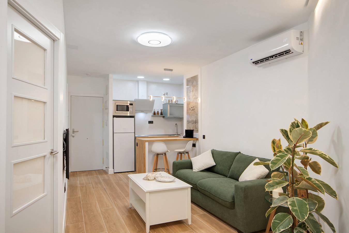 Apartamento entero, Vacaciones 'Silent Beach Las Canteras' con Wi-Fi y Aire Acondicionado in Las Palmas de Gran Canaria Centre, Las Palmas de Gran Canaria