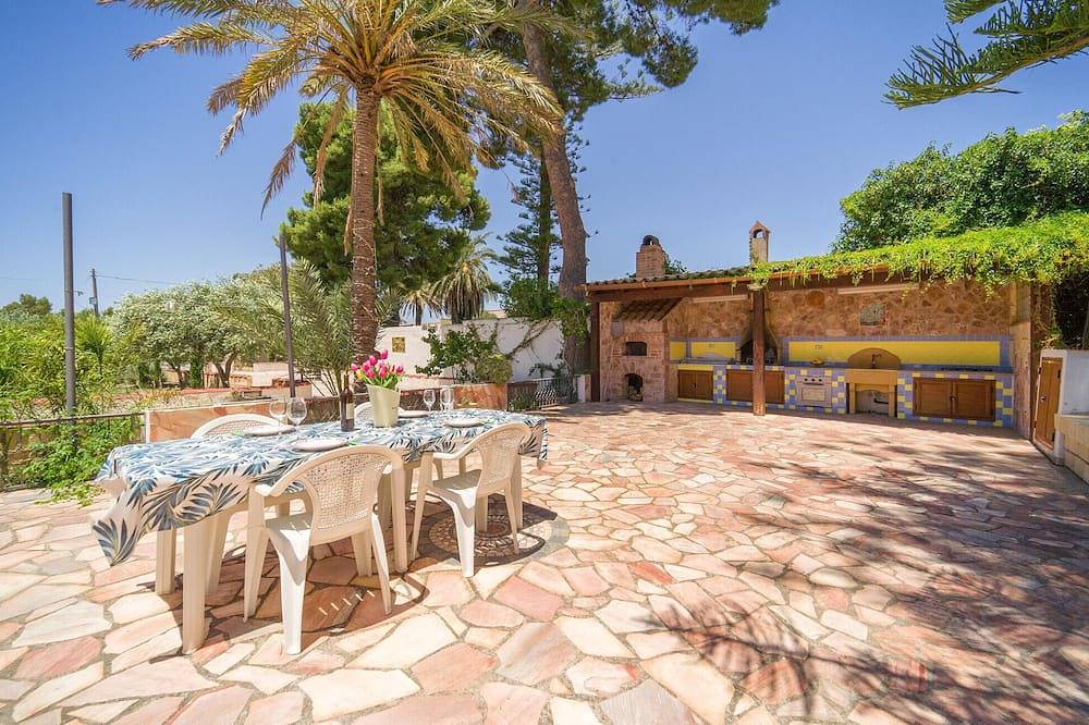 Stunning home in Menfi Ag in Menfi, Agrigento Province