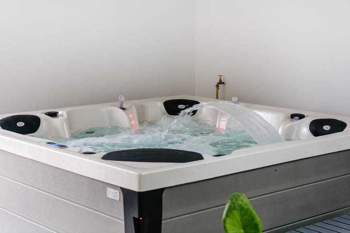 Chambre d’hôte pour 4 personnes, avec Terrasse et Jacuzzi ainsi que Jardin et Piscine au Pays basque - 3