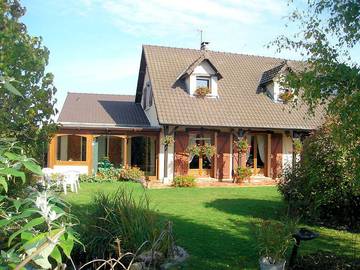 Chambre d’hôte pour 2 personnes, avec jardin dans Marne