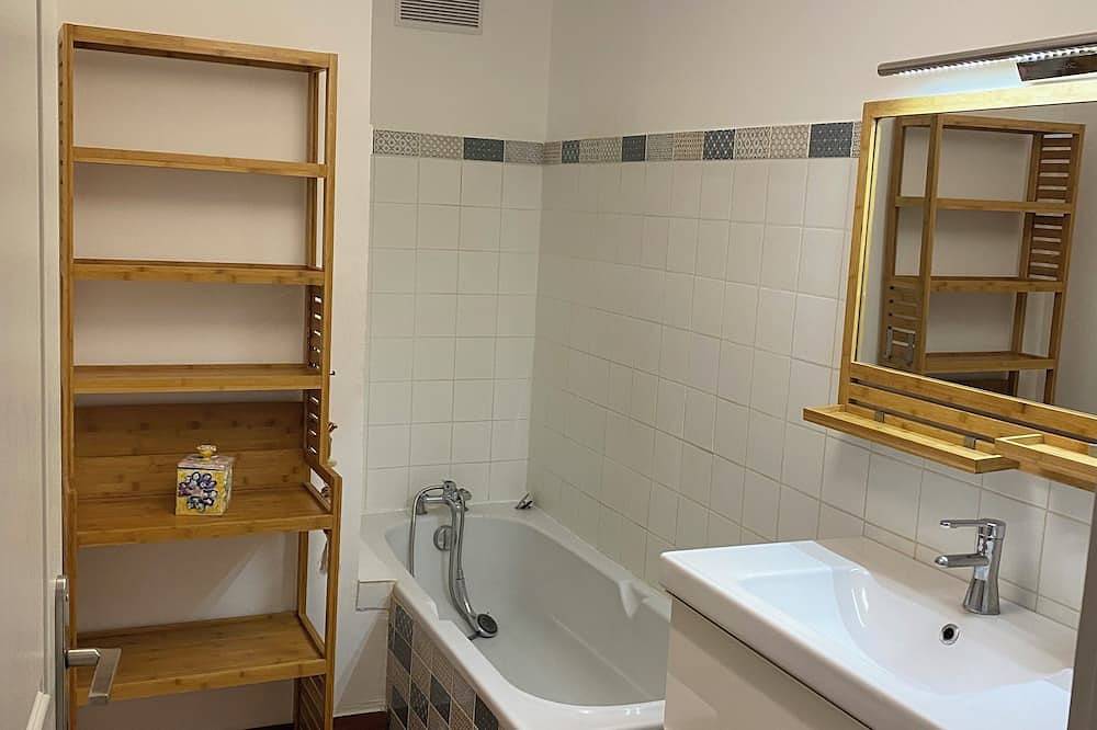 Apartamento entero, 6-8 person duplex apartment 15 minutes from the beach in Mauguio, Côte d'Améthyste