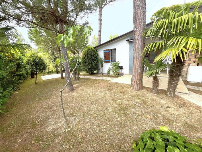 Bungalow für 6 Personen, mit Terrasse und Garten in Bibione - 4