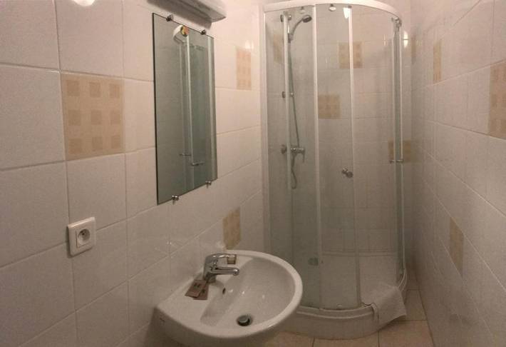 Hôtel pour 2 personnes, avec terrasse à Pont-de-Salars - 4