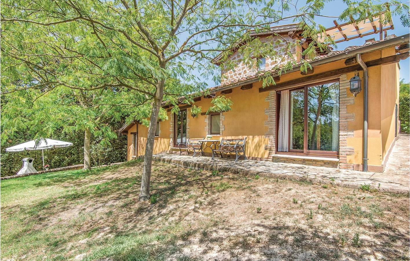 Casa vacanza per 10 persone con giardino in Magliano Sabina, Provincia di Rieti