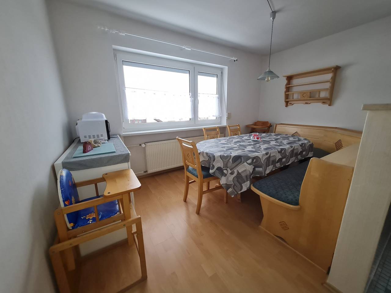 Ganze Wohnung, Ferienwohnung 'Fewo Arber bis 10 P, Bergblick' mit Bergblick, Balkon und Wlan in Frauenau, Ostbayern