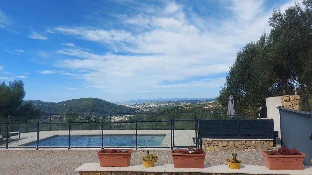 Appartement entier, Gite Mare e Montagne Drap 06 in Drap, Côte méditerranéenne (France)