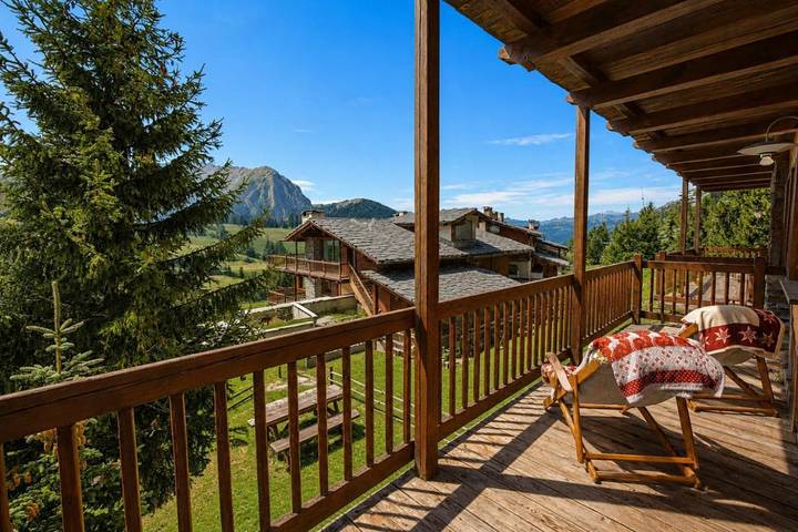 Baita per 6 persone, con Balcone e Terrazza nonché Panorama a Sestriere città