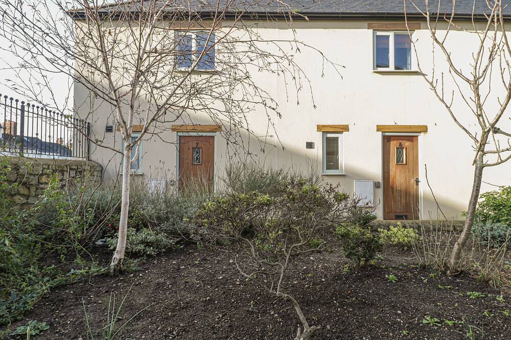 7 Malt House Court, family friendly, with a garden in Watchet in Watchet, Somerset