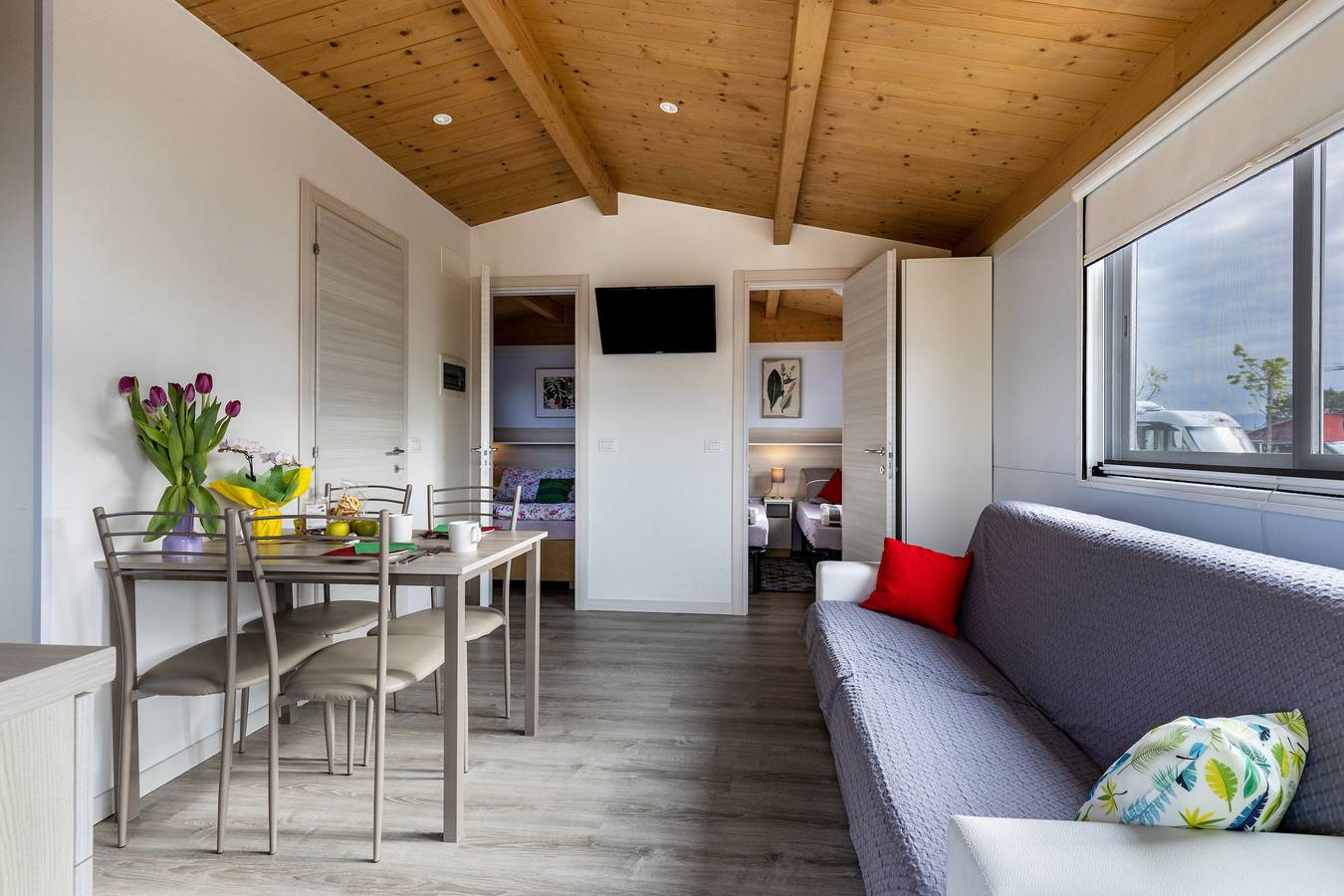 Appartamento intero, Appartamento "Agricamping Mabellini Orlando" con piscina in comune e Wi-Fi in Rivoltella del Garda, Desenzano del Garda