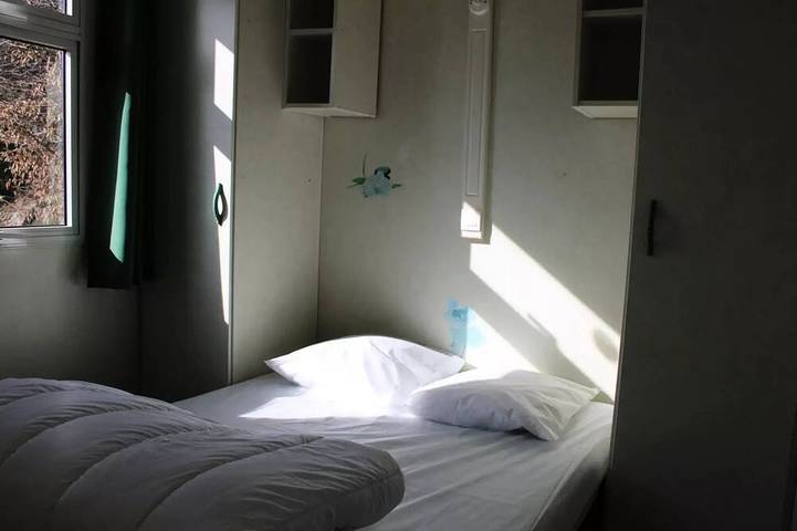 Gîte pour 5 personnes, avec terrasse à Miribel-les-Échelles - 2