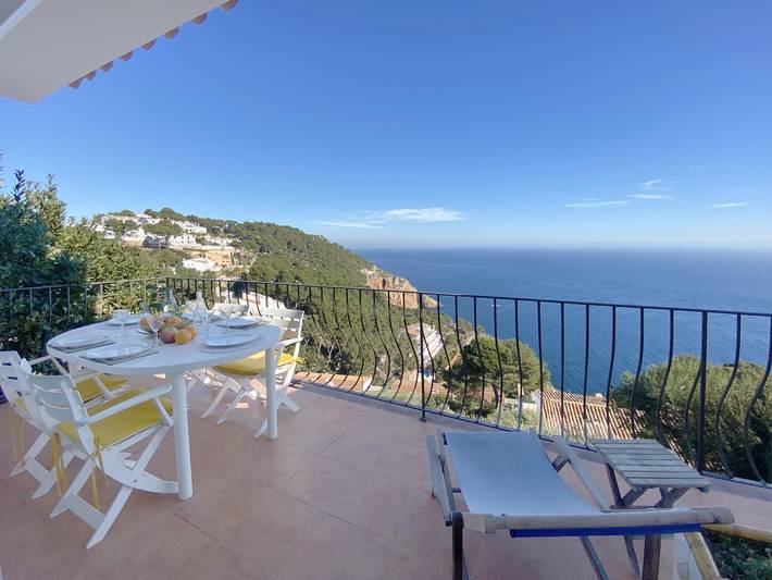 Casa rural para 6 personas, con terraza además de vistas al mar y jardín en Begur - 4