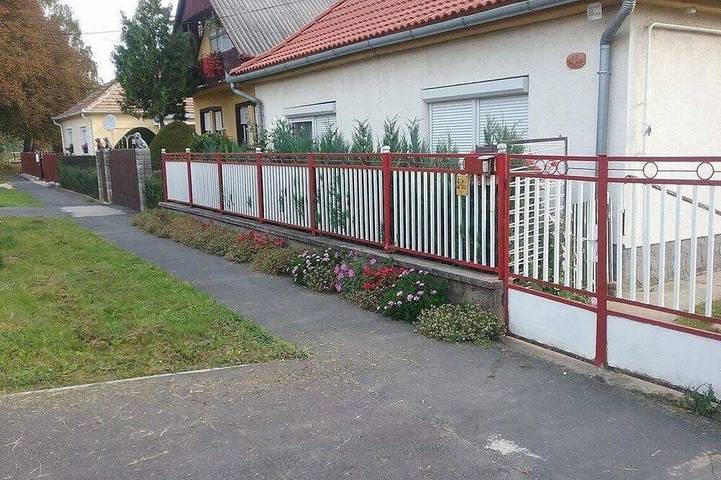 Hostel für 6 Personen, mit Garten