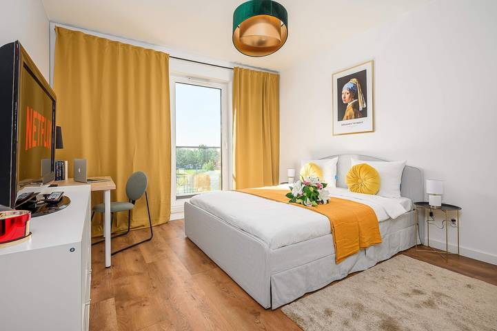 Ganze Wohnung, Luxury apart for family next to Księży Młyn in Łódź, Region Lodz