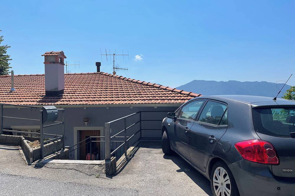 Ganze Wohnung, Apartment Celeste in Cannero Riviera, Lago Maggiore (Piemont)