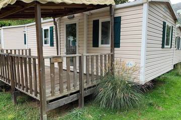 Gîte pour 5 personnes, avec piscine et jardin, animaux acceptés dans Argences en Aubrac