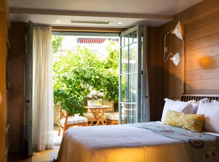 Hôtel pour 4 personnes, avec piscine ainsi que sauna et jardin - 1