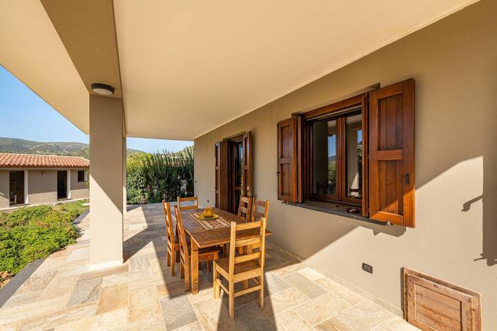 Cosy Apartment Villa Fico with Terrace, Garden & Air Conditioning; Parking Available, Pets Allowed in Chia, Domus De Maria