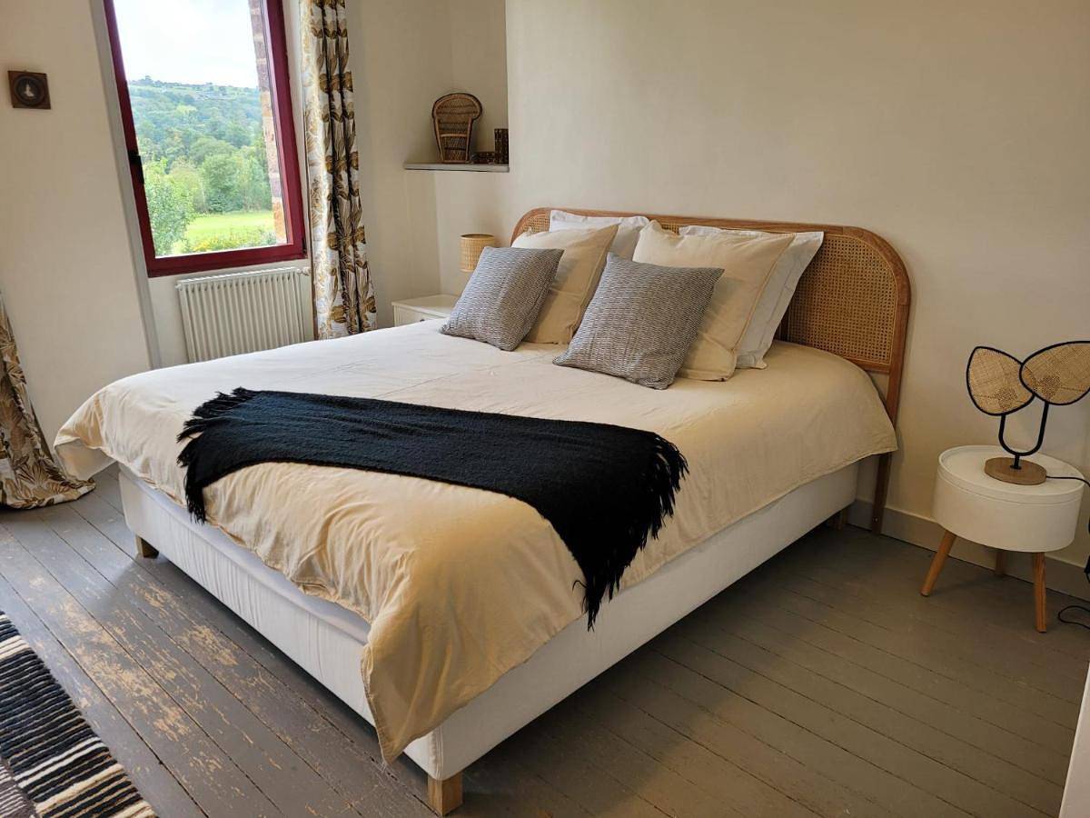 Superior Double Room in Notre-Dame-de-Bonne-Nouvelle, Région de Caen