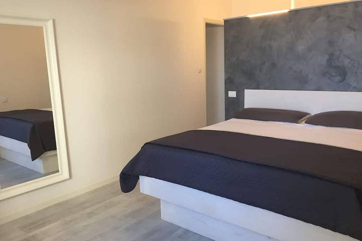 Ganze Wohnung, Große Wohnung direkt am Meer mit großer Terrasse in Lido di Jesolo, Jesolo-stadt
