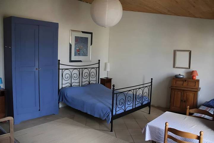 Location de vacances pour 6 personnes, avec balcon et jardin, animaux acceptés dans Abbaye de Saint Michel de Frigolet - 3