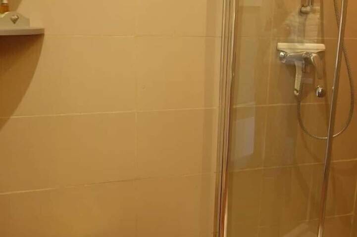 Location de vacances pour 4 personnes, avec jardin et balcon à Rocbaron - 4