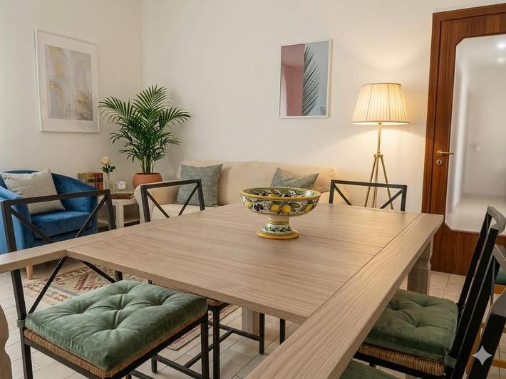 Ferienwohnung für 8 Personen, mit Ausblick und Balkon, kinderfreundlich - 1