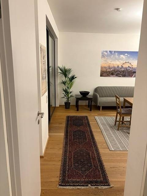 Ganze Ferienwohnung, Erdgeschosswohnung mit Garage und Innenhof - westliches Wien in Wien, Donau Niederösterreich