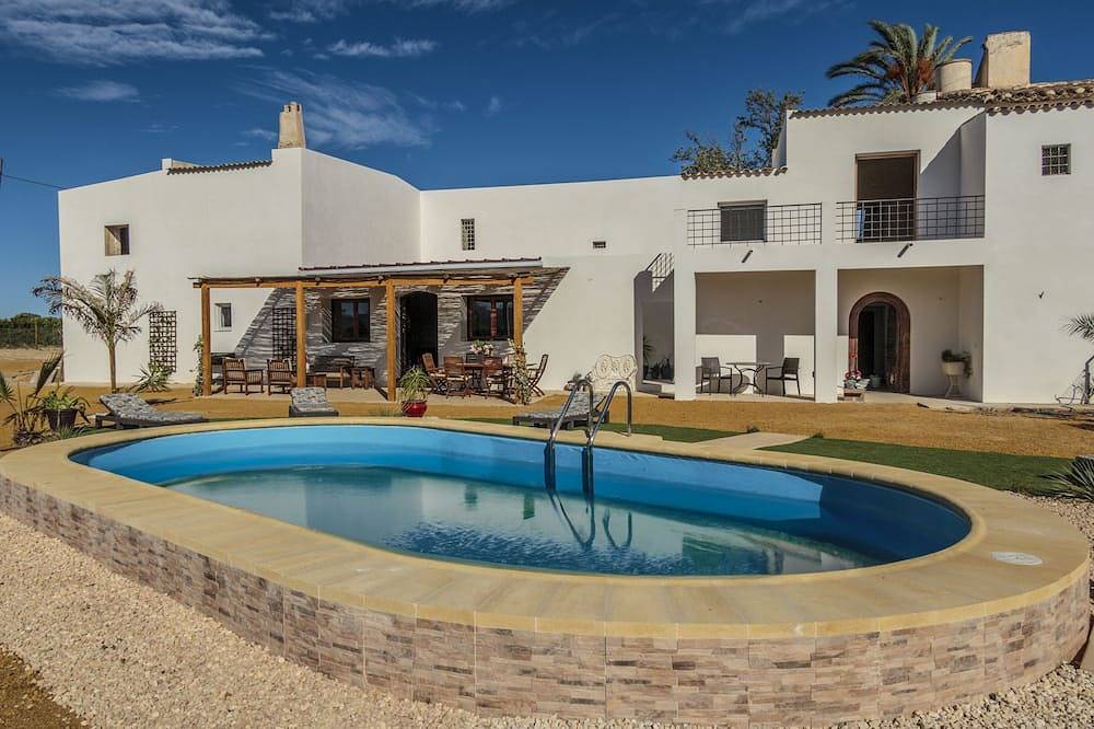 Tranquil rural Villa sleeps 5, Exclusive Private Pool, great views, close to sea in Vera, Cordillera Penibética