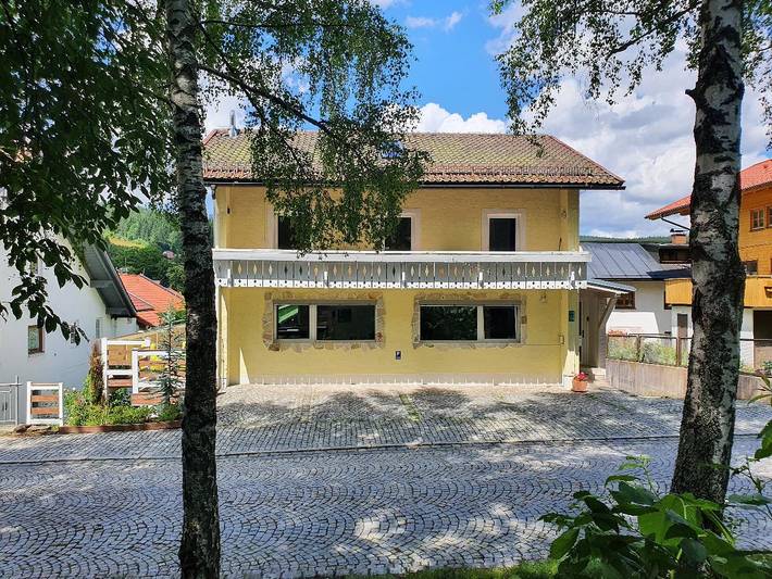 Ferienhaus für 10 Personen, mit Balkon, kinderfreundlich im Arberland