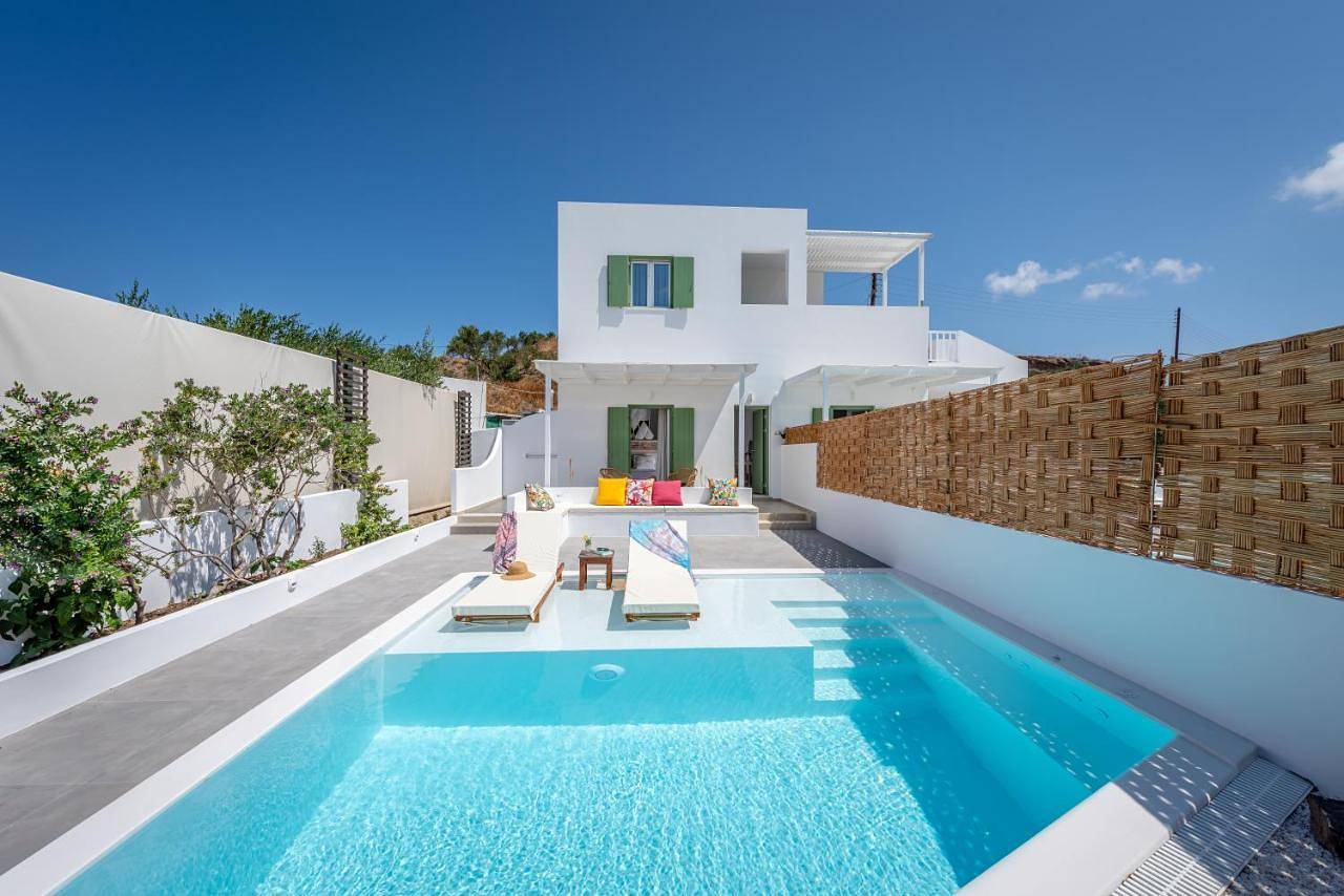 Terra Oliva Milos in Pollonia, Milos