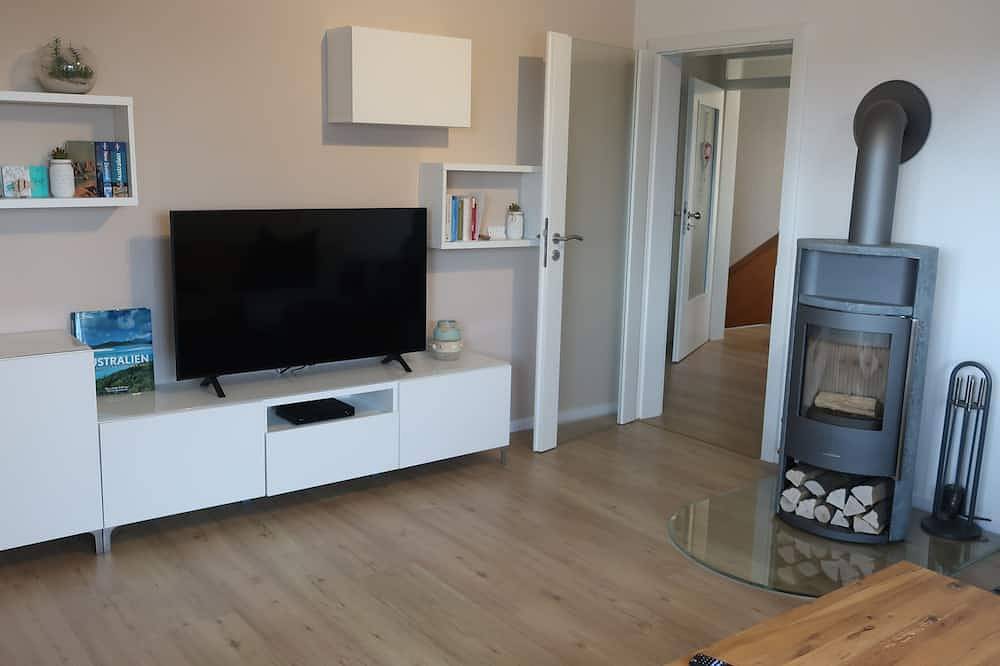 Ganze Wohnung, Moderne Fewo im schönen Mittelhessen zw. Gießen, Wetzlar und Marburg mit 65 m2. in Heuchelheim, Lahntal