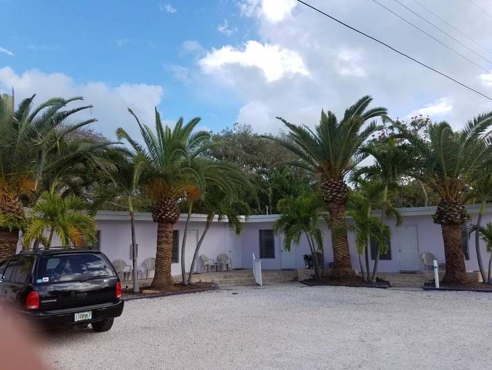 Hôtel pour 4 personnes, avec piscine et jardin